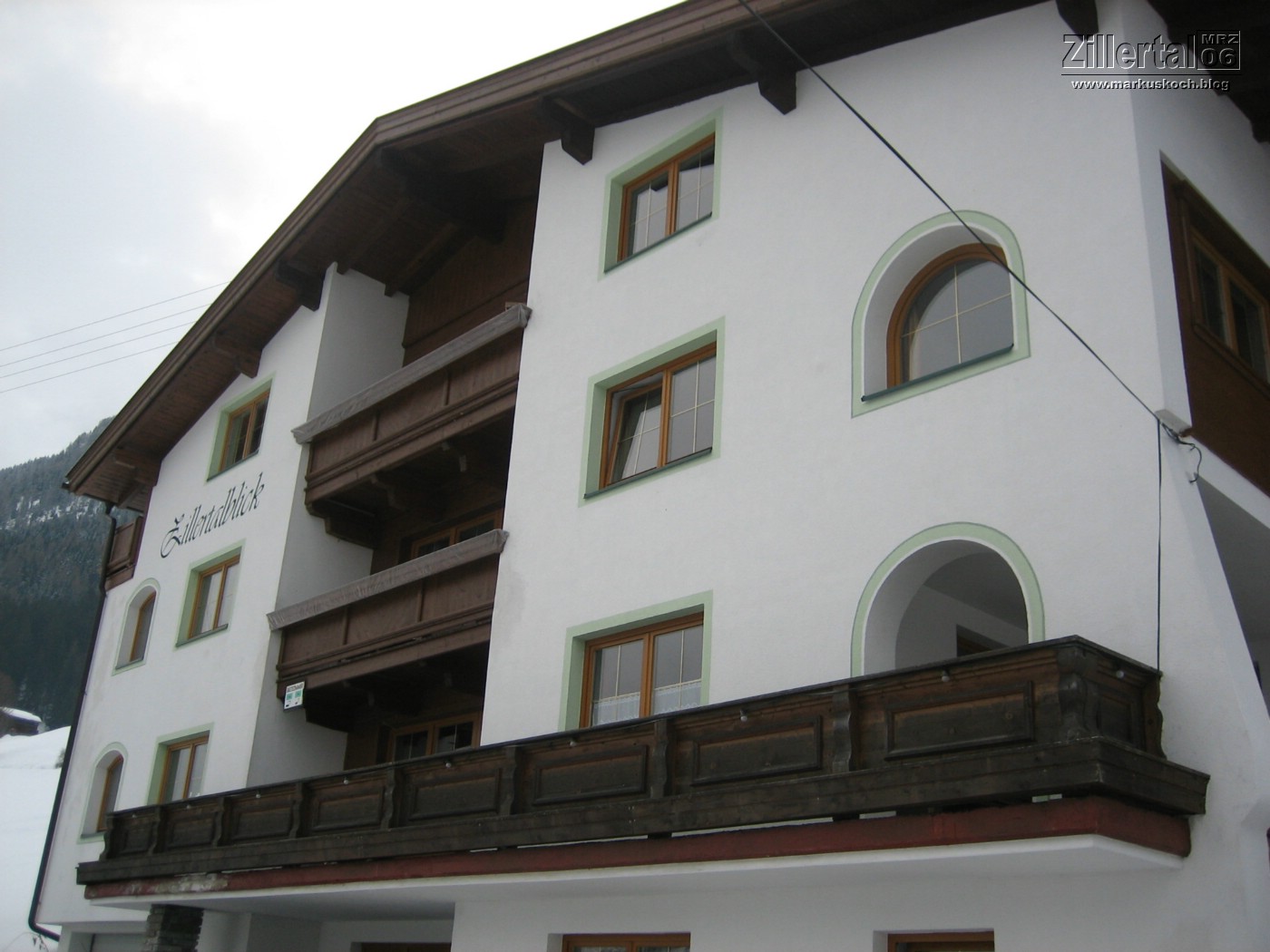 060310-12_ski_zillertal_morecard_1mk024