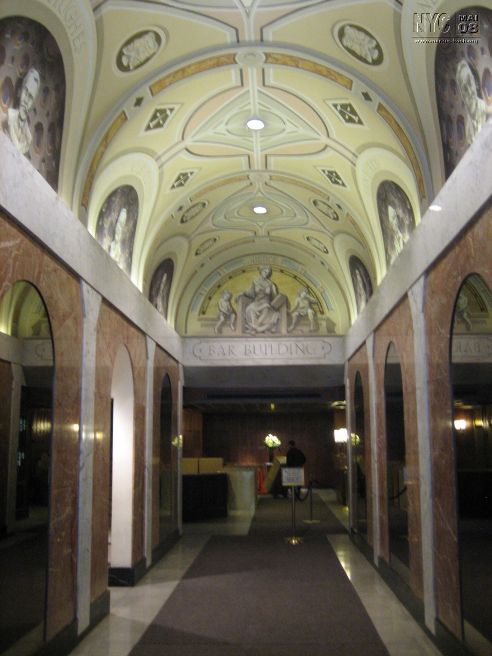 080512_nyc_tag1_mk037