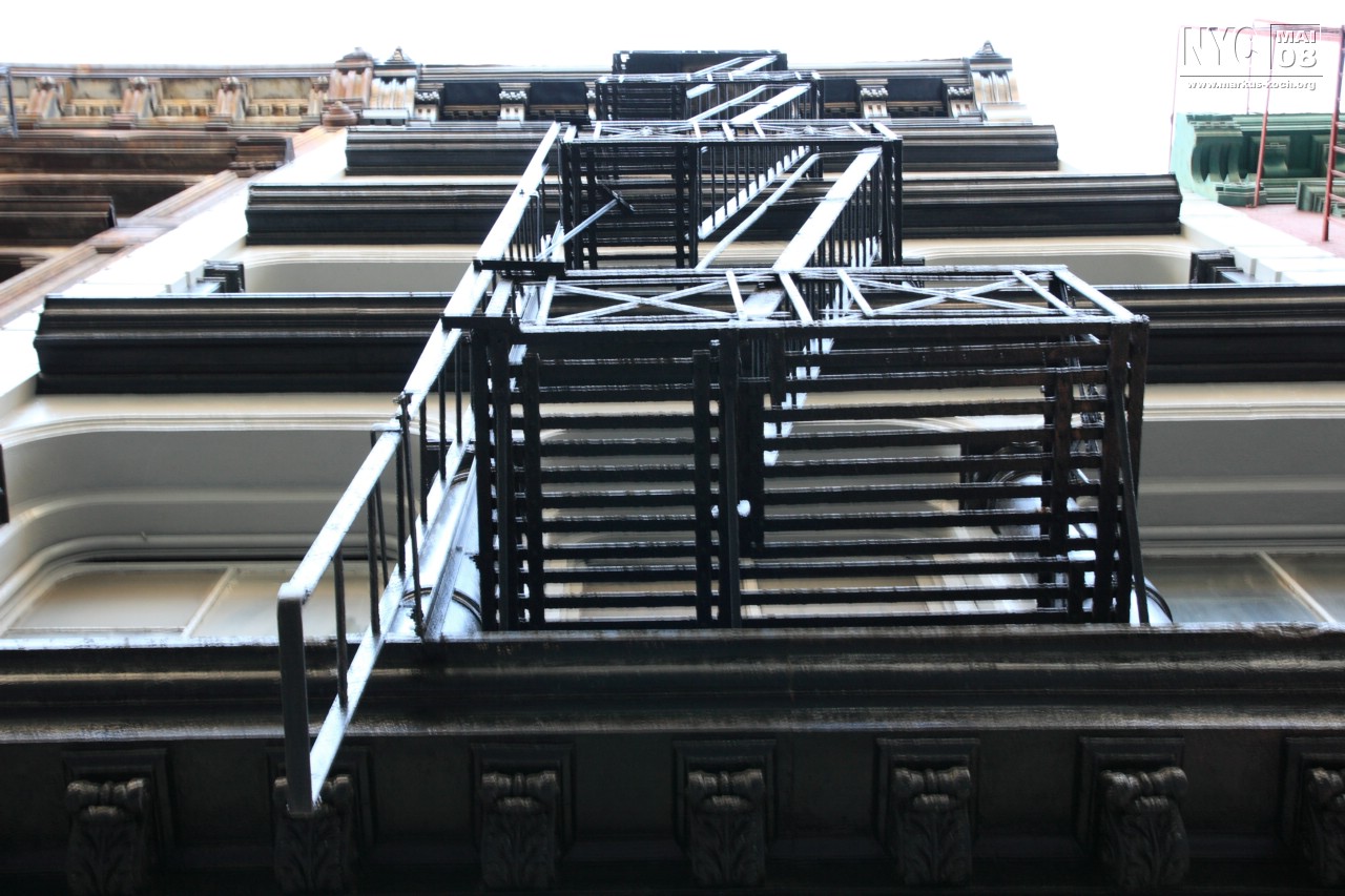 080513_nyc_tag2_mk679