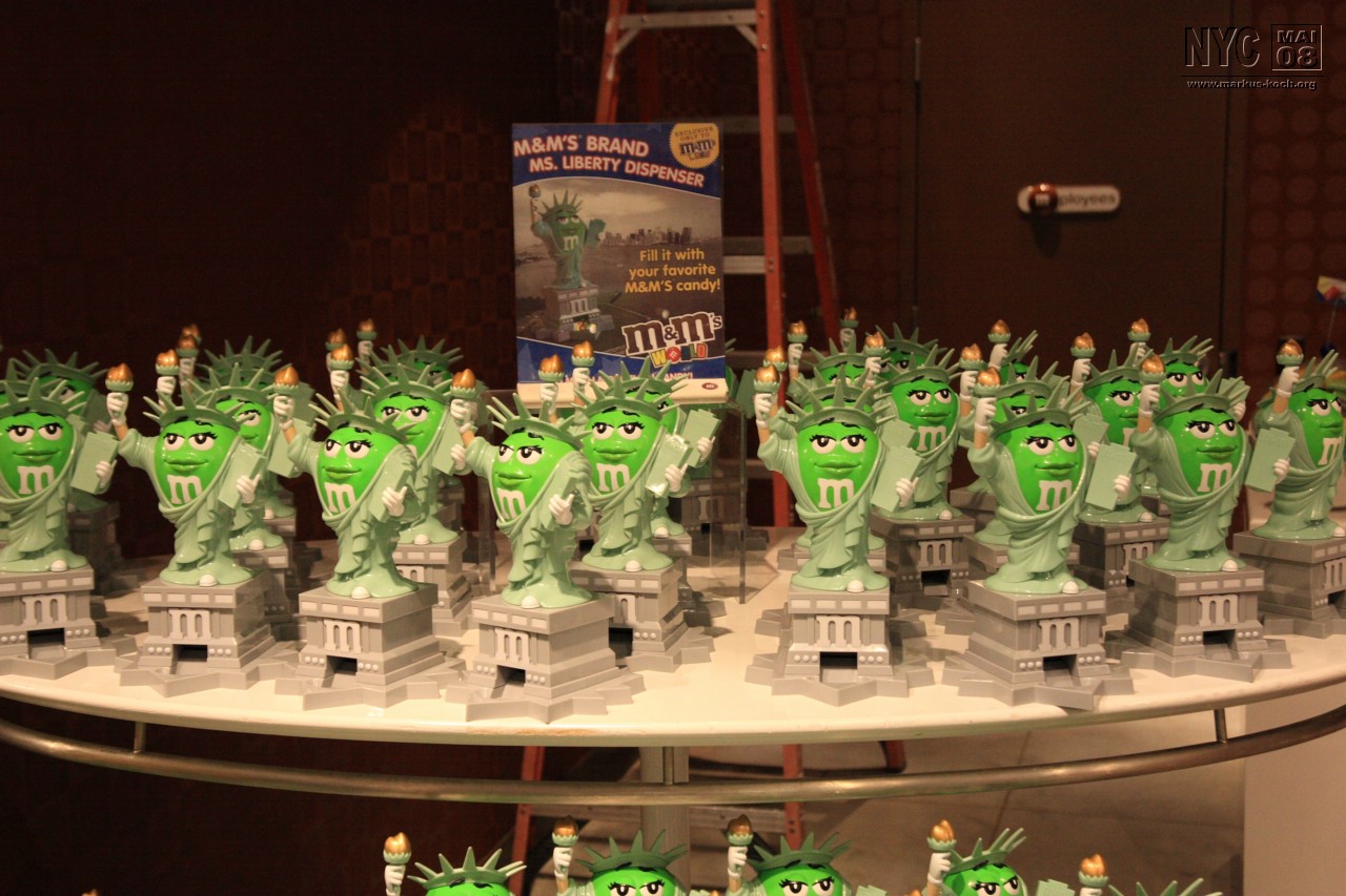 080513_nyc_tag2_mk818