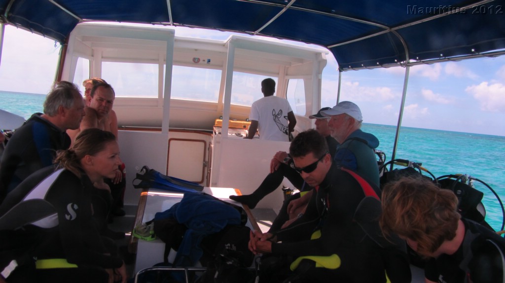 20121027_tag10_mru_tauchen2_mk051